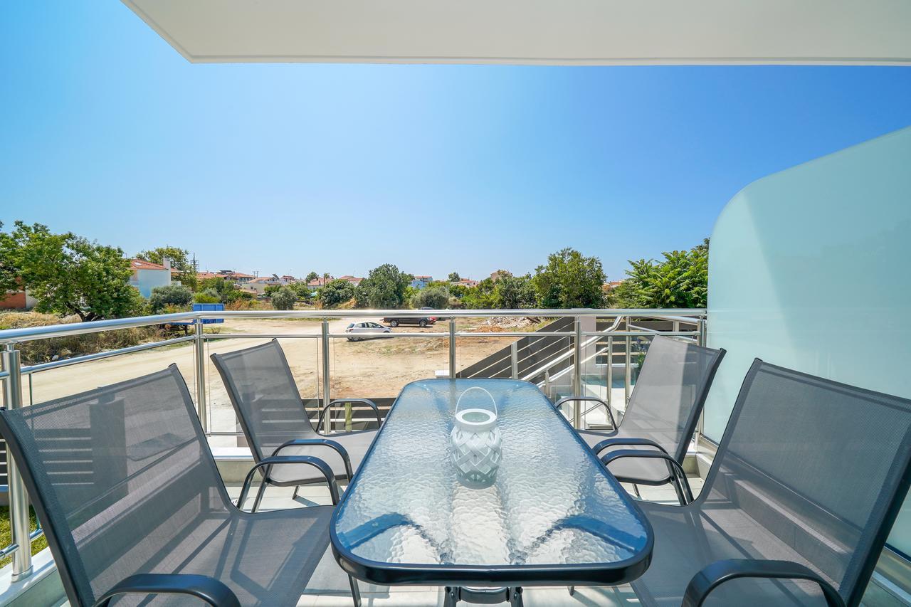לימנריה Eridon Suites מראה חיצוני תמונה