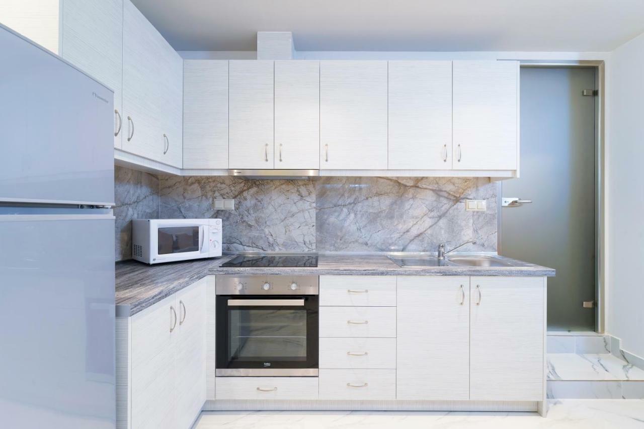 לימנריה Eridon Suites מראה חיצוני תמונה
